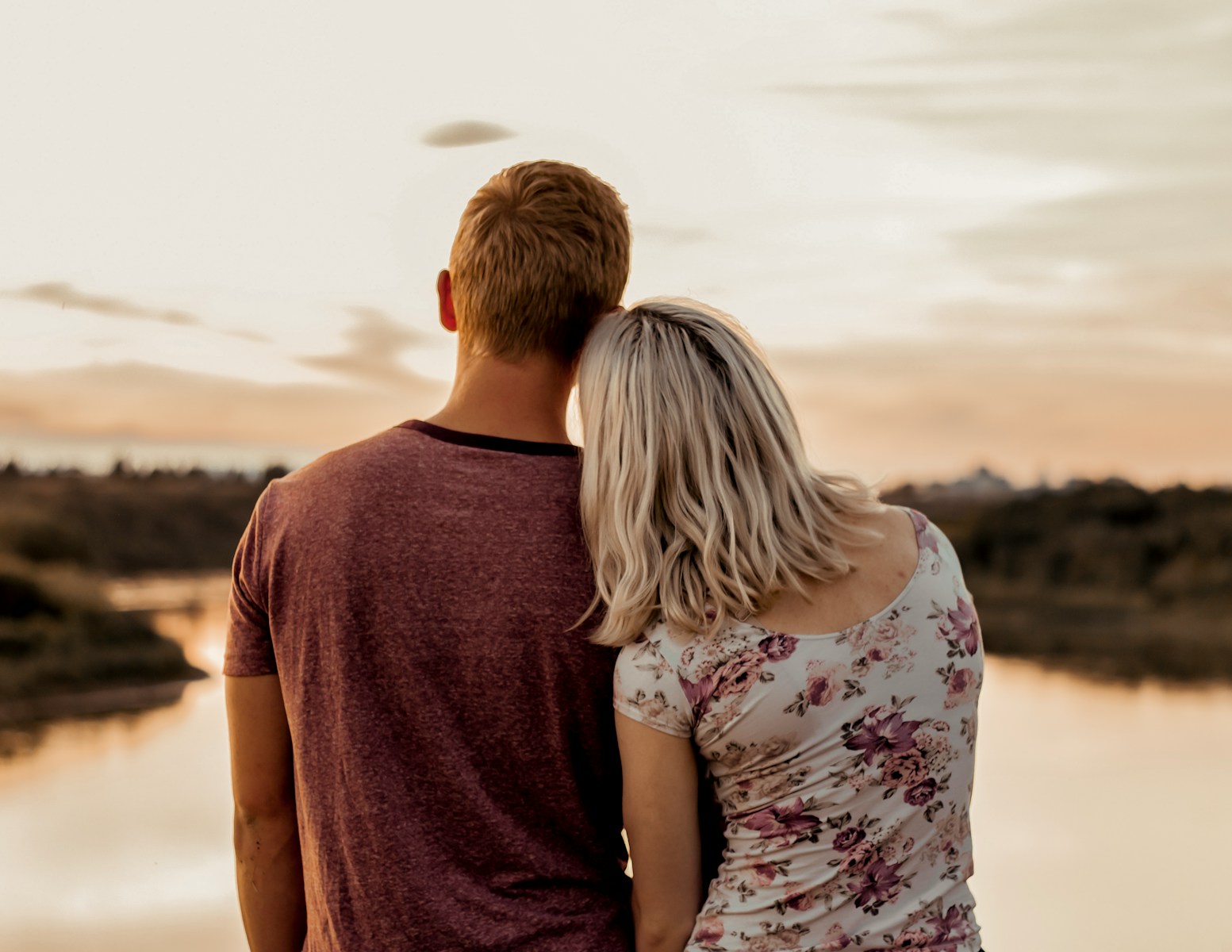 Red Flags Run Fast: 14 Crucial Personality Traits in Men That Spell Dating Disaster