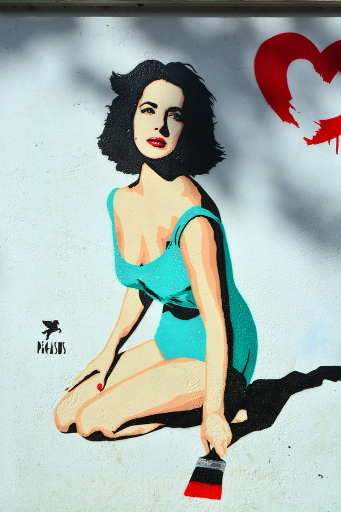 Flashback to Fabulous: Unveiling 12 of the Most Iconic 1960s Actresses Who Ruled the Silver Screen!