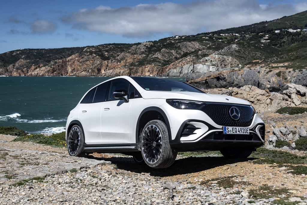 Buyer Beware: 14 SUVs That Could Drain Your Wallet with Costly Repairs