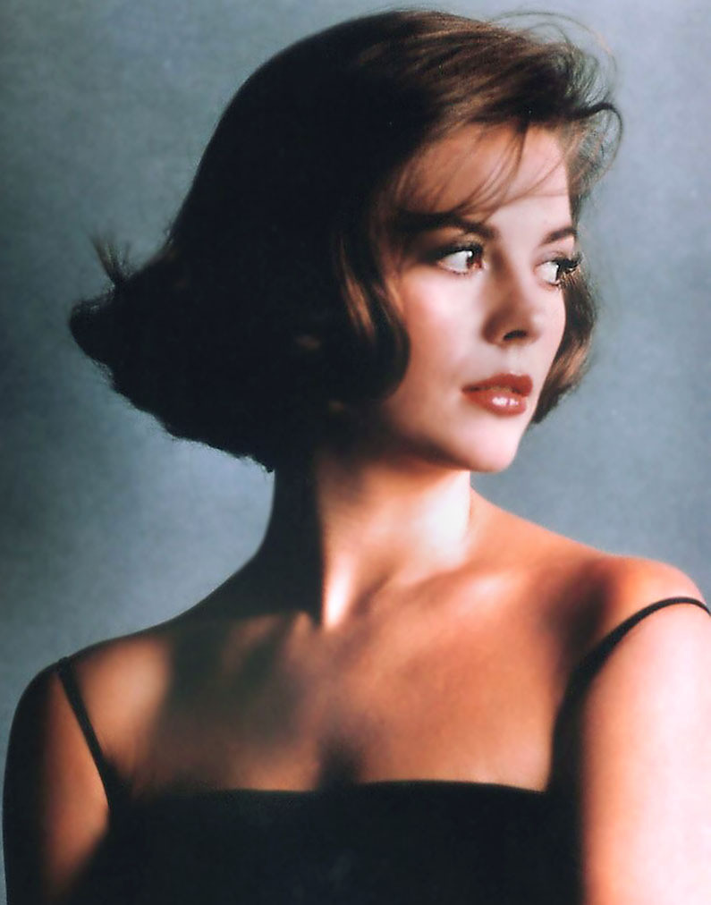 Following in Glamorous Footsteps: How Natalie Wood’s Granddaughter Clover Embodies the Star, According to Mom Natasha Gregson Wagner