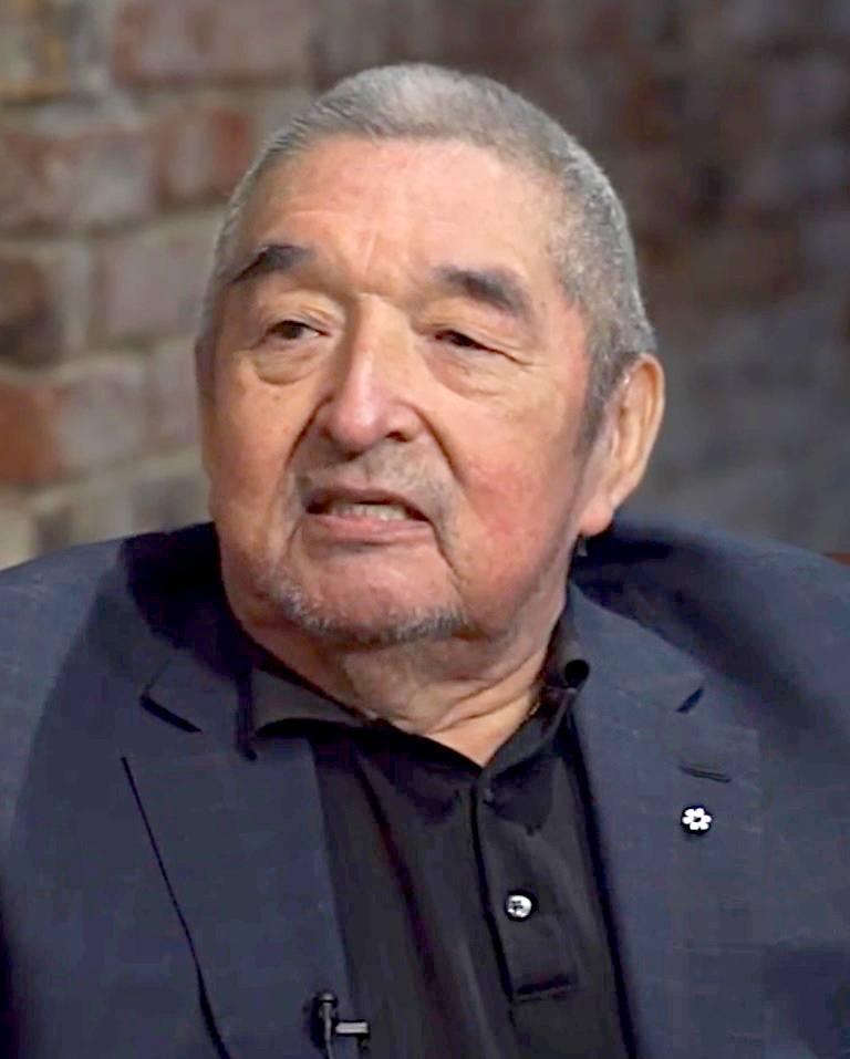 Graham Greene, Oscar-Nominated Actor Who Opened Doors for Indigenous Talent, Dies at 73: An In-Depth Look at a Storied Career