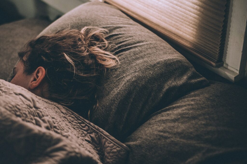 Your Sleep Is Sabotaging Your Gains: Unlocking Peak Muscle Growth and Fat Loss Through Rest