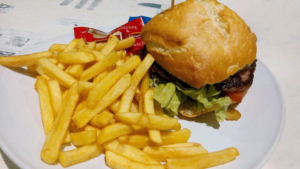 burger, food, chips, plate, menu, restaurant, fast food, junk food, cholesterol, carbohydrates, bread, fried, get fat, fat, fat woman, hungry, vice, gluttony, bar, gastronomy, meat, dining room, ketchup, burger, fast food, junk food, junk food, junk food, junk food, junk food, cholesterol