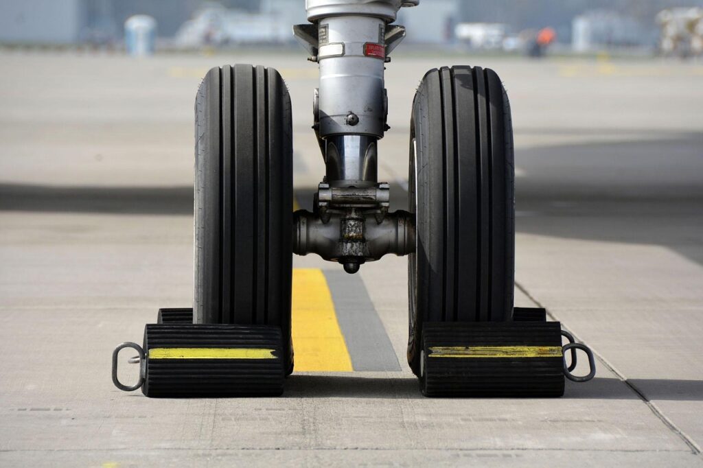 chassis, nose wheel, bikes, roll, tire, taxes, brake pads, roll, tire, taxes, taxes, taxes, taxes, taxes