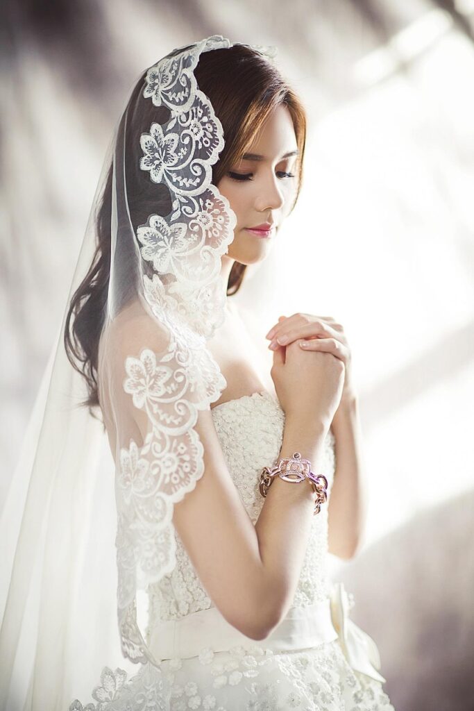 Step Inside the Fairytale: Unveiling the Most Jaw-Dropping, Multi-Million Dollar Celebrity Wedding Dresses You Won’t Believe