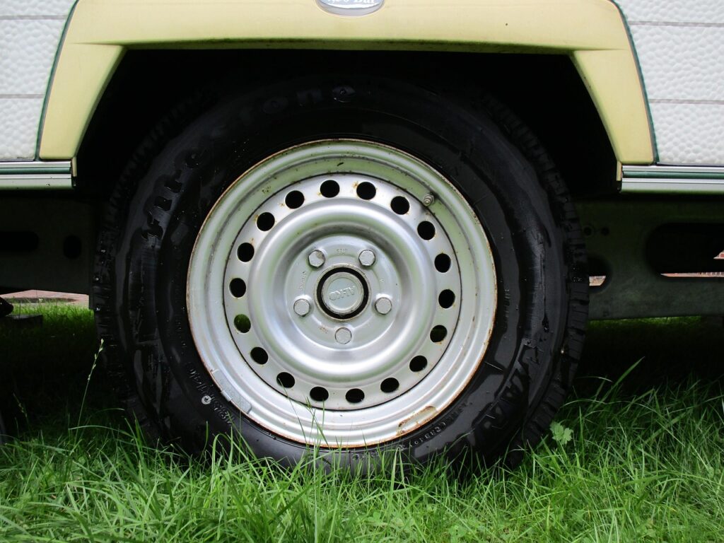 car tire, caravan, tire, caravan, caravan, caravan, caravan, caravan