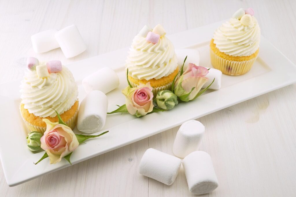 cupcakes, muffins, marshmallows, icing, frosting, pastries, desserts, sweets, plate, treats, baked, homemade, homemade cupcakes, baked goods, baking, delicious, food, food photography, cupcakes, cupcakes, cupcakes, cupcakes, cupcakes, baking, baking, baking, baking, food, food