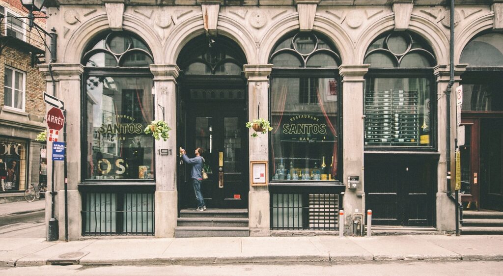 urban, montreal, downtown, streetscape, road, building, architecture, bar, restaurant, historic building, storefront, store, montreal, montreal, bar, restaurant, restaurant, restaurant, restaurant, restaurant, storefront, storefront, store, store