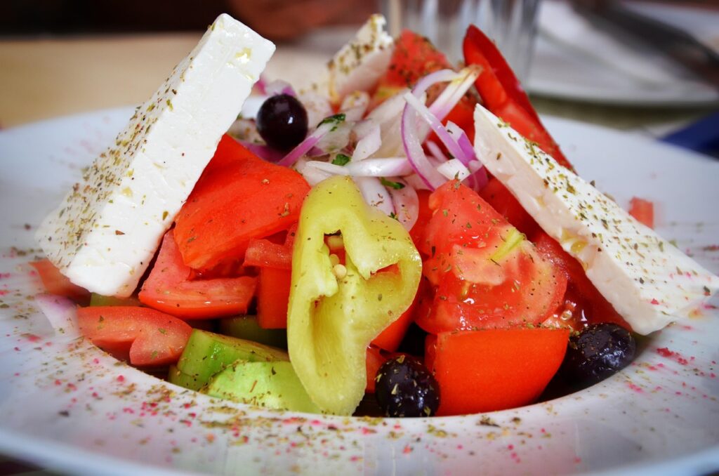 salad, greek salad, greek, food, healthy, cheese, cucumber, diet, vegetable, feta, meal, tomato, lettuce, olive, cuisine, dinner, onion, green, appetizer, pepper, fresh, red, mediterranean, plate, oil, lunch, vegetarian, dish, snack, eating, leaf, white, nature, ingredient, restaurant, organic