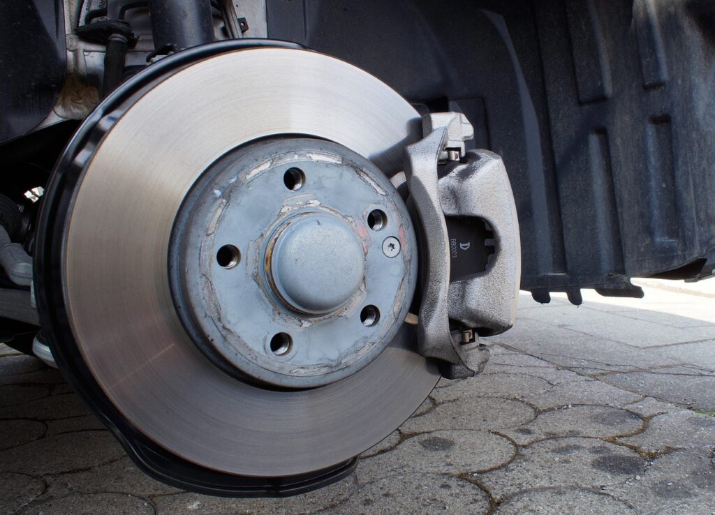 brake system, brake disc, caliper, brake, front brake, brake lining, automobile, brake pads, car, inspection, brake disc change, repair, vehicle, workshop, service, auto repair shop, technology, brake change, mercedes, b class, brake system, brake pads, brake pads, brake pads, brake pads, brake pads