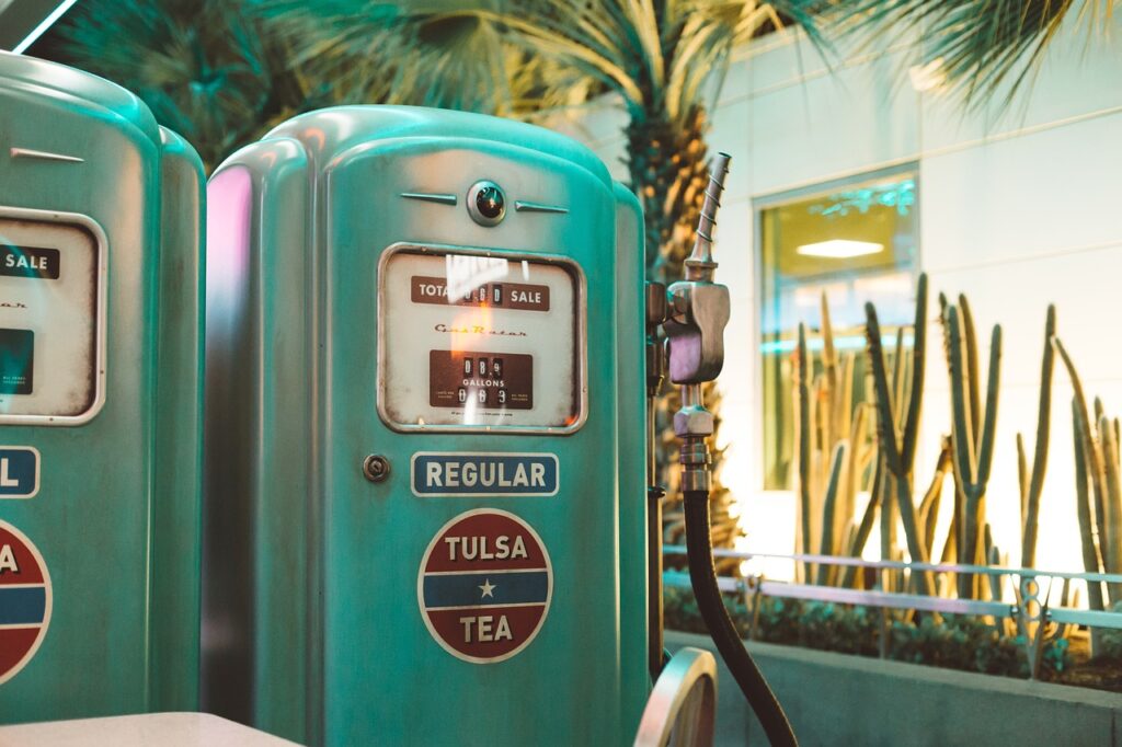 vendo, machine, sale, gas, station, price, gallons