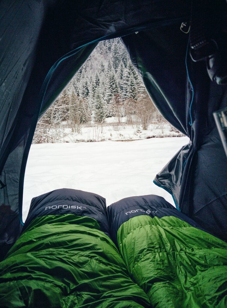 green, sleeping, nature, bag, tent, camping, cold, winter, snow, tree