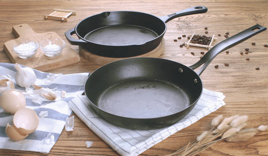 cast iron, cast iron pan carbon steel, carbon steel pan, pan, frying pan, cooking, food, cast iron, cast iron, cast iron, pan, frying pan, frying pan, frying pan, frying pan, frying pan