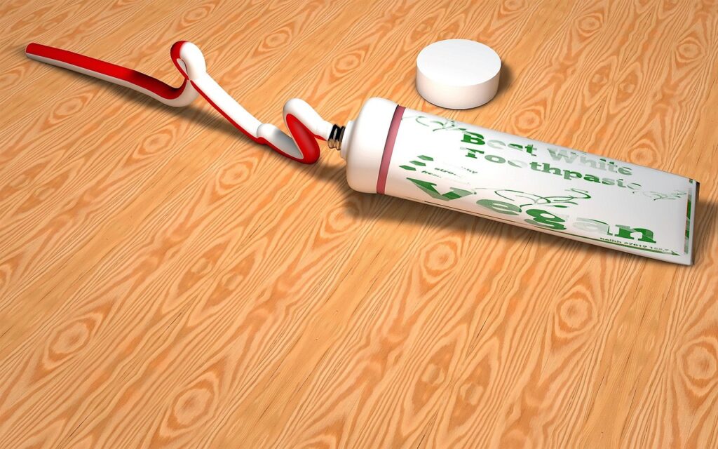 toothpaste, tube, dental care, hygiene, red, dental hygiene, to clean, toothpaste, toothpaste, toothpaste, toothpaste, toothpaste