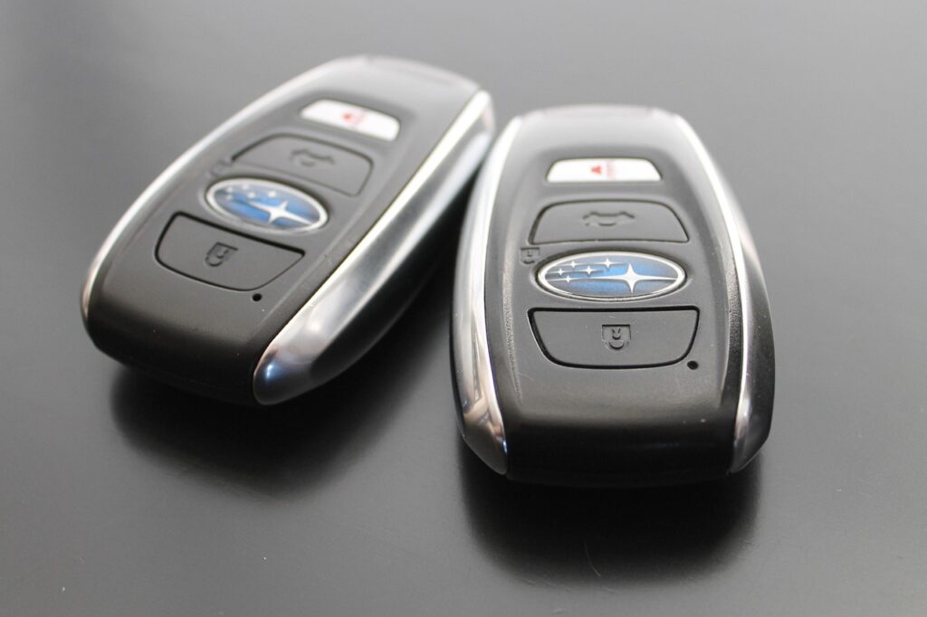 car, key, key ring, keyless access, car wallpapers, subaru, gray key