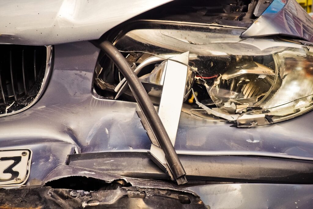 automobile, accident, vehicle, insurance, damage, total damage, car accident, car, collision, wreck, car wallpapers, broken, scrap metal, turned off, car wreck, scrap car, headlights, front