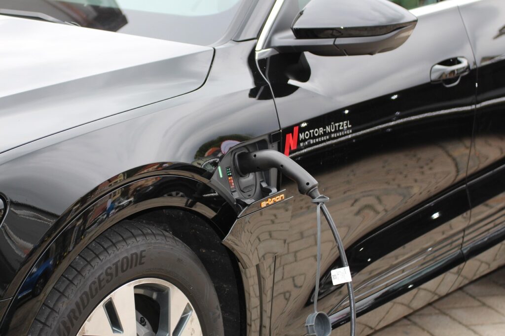 electro, e car, electric car, gas station, electricity, charging station, automobile, environmental protection, load time, e-mobile, energy, environmentally conscious, car wallpapers, charge, cable, environment, e mobility, e-gas station, vehicle, mobility, traffic, car, engine