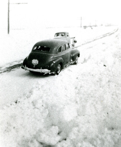 Essential Winter Road Safety: Your Comprehensive 14-Item Car Emergency Kit Guide Essential Winter Road Safety: Your Comprehensive 14-Item Car Emergency Kit Guide