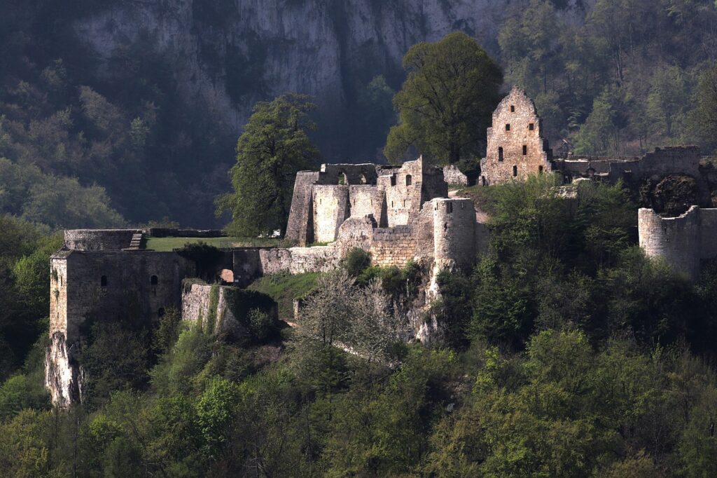 ruin high urach, masonry, swabian alb, knight, castle, building, wall, middle ages, hike, castle wall, hiking destination