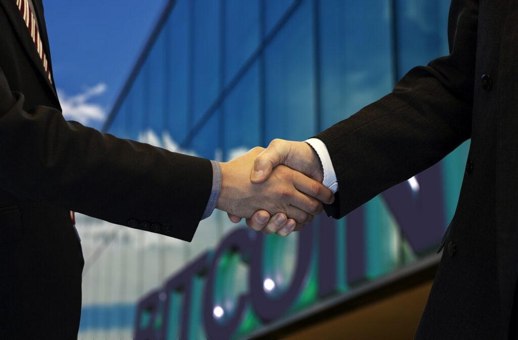 handshake, hands, men, businessmen, agreement, deal, business deal, closed deal, bitcoin, crypto-currency, payment, handshake, handshake, businessmen, deal, deal, deal, deal, deal