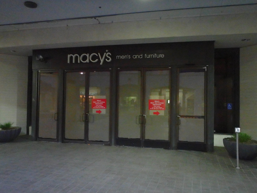 Macy’s ‘Bold New Chapter’: Unpacking the Closure of 150 Stores by 2026 and the Future of an American Retail Icon