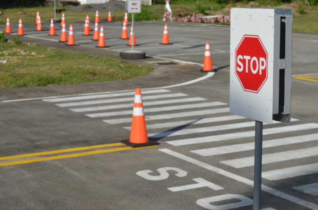 stop sign, traffic sign, road, driving school, road track, pedestrian crossing, crosswalk, traffic cone, road sign, safety, test track, r98 driving school, driving school, driving school, driving school, driving school, driving school