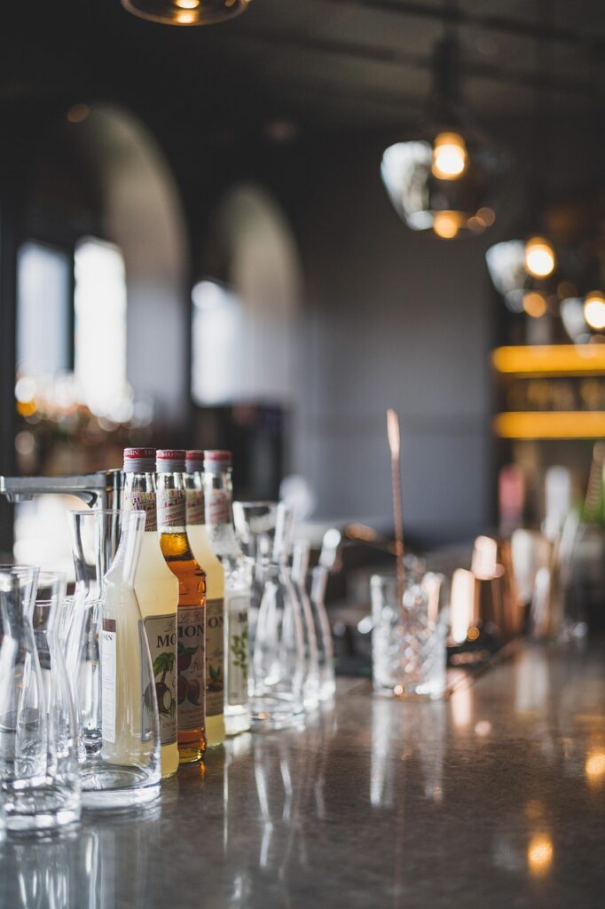 wine, drink, bar, nature, bartender, water, table, ice, ice cube