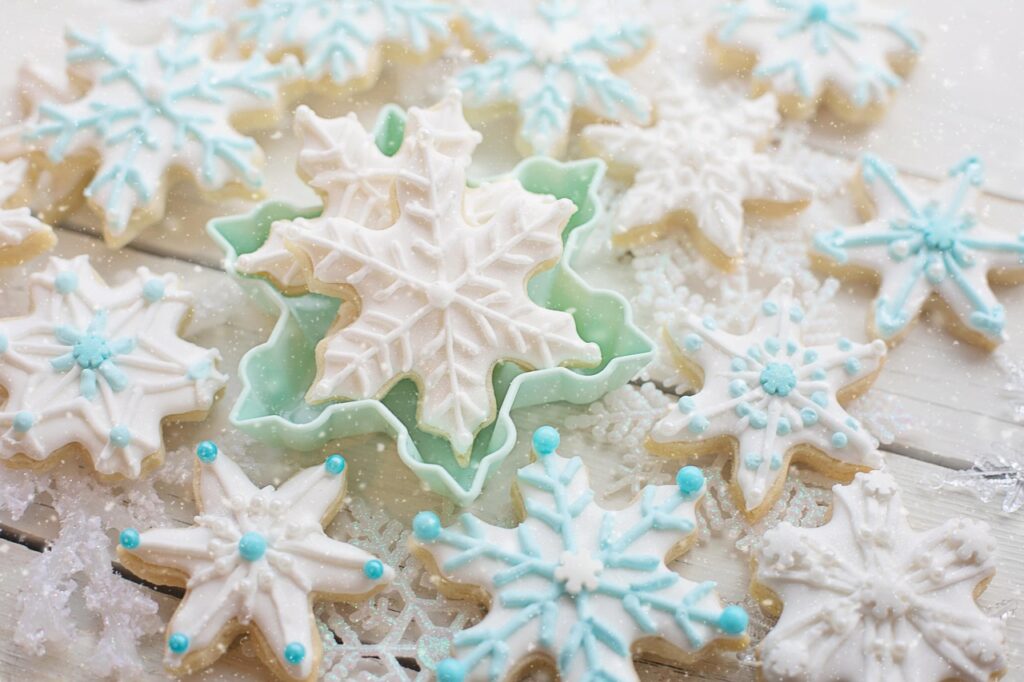 snowflake cookies, wallpaper 4k, windows wallpaper, free wallpaper, 4k wallpaper 1920x1080, 4k wallpaper, desktop backgrounds, beautiful wallpaper, cookies, cool backgrounds, full hd wallpaper, dessert, pastries, free background, wallpaper hd, royal icing cookies, laptop wallpaper, mac wallpaper, background, hd wallpaper, sweets