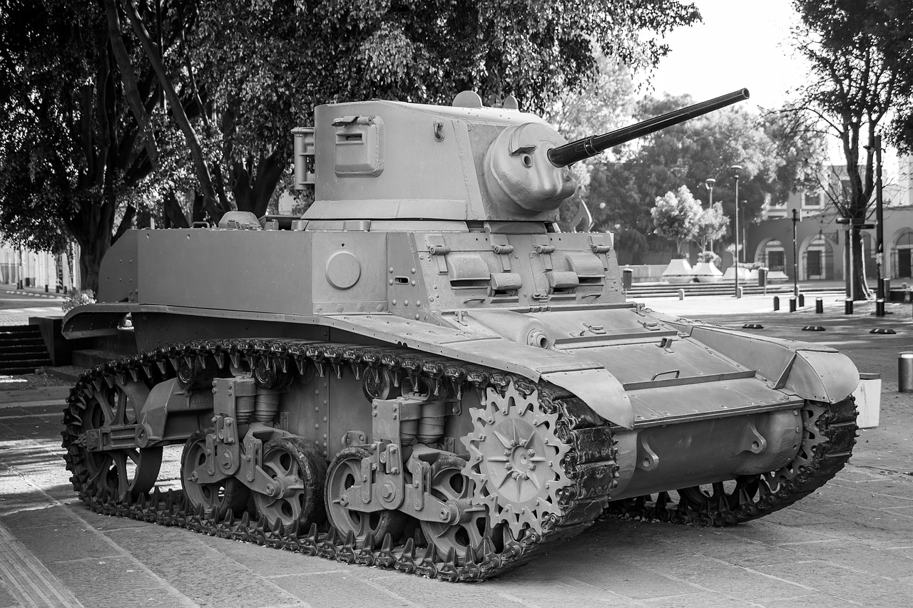 war, tank, street, chariot, war tank, vehicle, armored vehicle, battle, monochrome