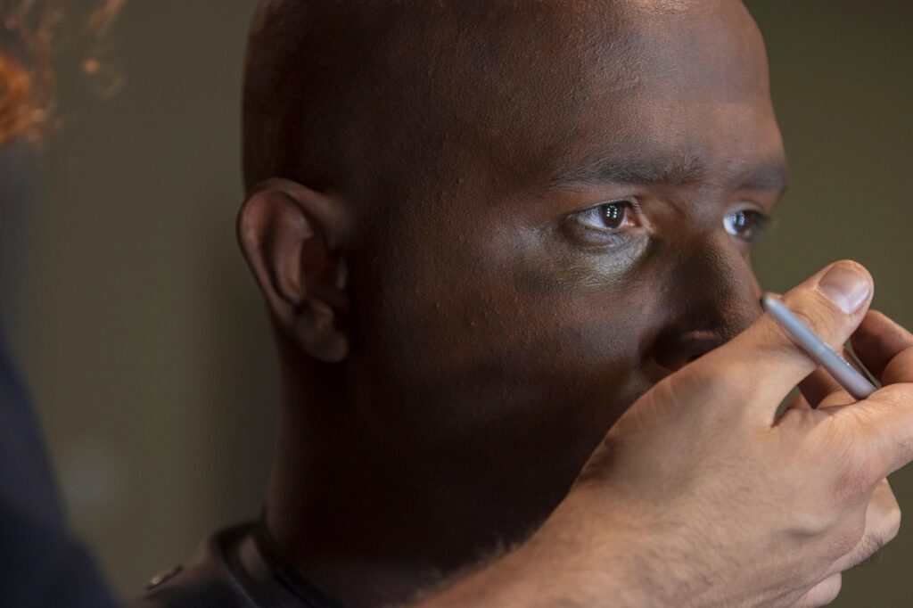 dracula theater, iranian artist, art, fashion, makeup, makeup artist, theater actor, persian actor, iran