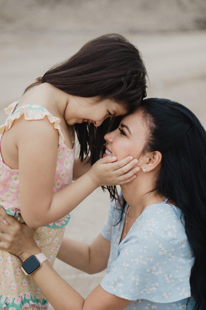 happy, motherhood, kid, love, mom, female, hug, care, familia, happy mothers day, madre, hija, mum