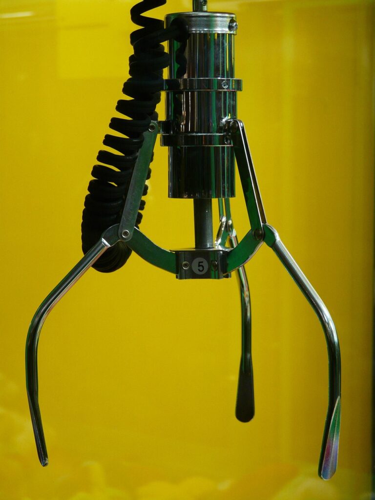 lift arm, slot machine, gripper, toy machine, slot machine, slot machine, slot machine, slot machine, gripper, gripper, gripper, gripper, gripper, toy machine, toy machine, toy machine, toy machine