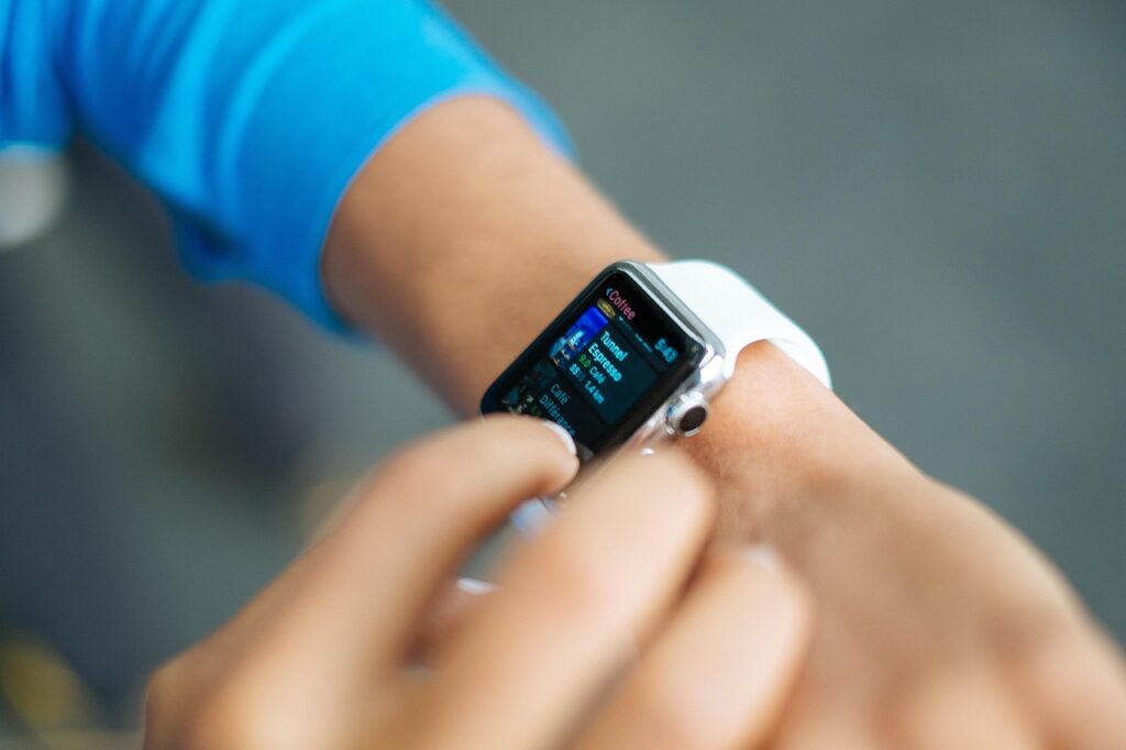 smart watch, apple, technology, style, fashion, smart, mobile, display, gadget, screen, touch, application, app, device, electronic, digital, business, interface, modern, wireless, clock, mobility, time, media, message, wrist, button, intellect, intelligent, social, design, wristwatch, internet, wear, hand, template, smart watch, smart watch, smart watch, smart watch, smart watch