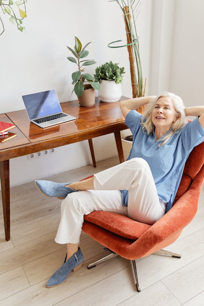 11 Critical Financial Mistakes People Over 55 Must Avoid for a Secure Retirement 11 Critical Financial Mistakes People Over 55 Must Avoid for a Secure Retirement