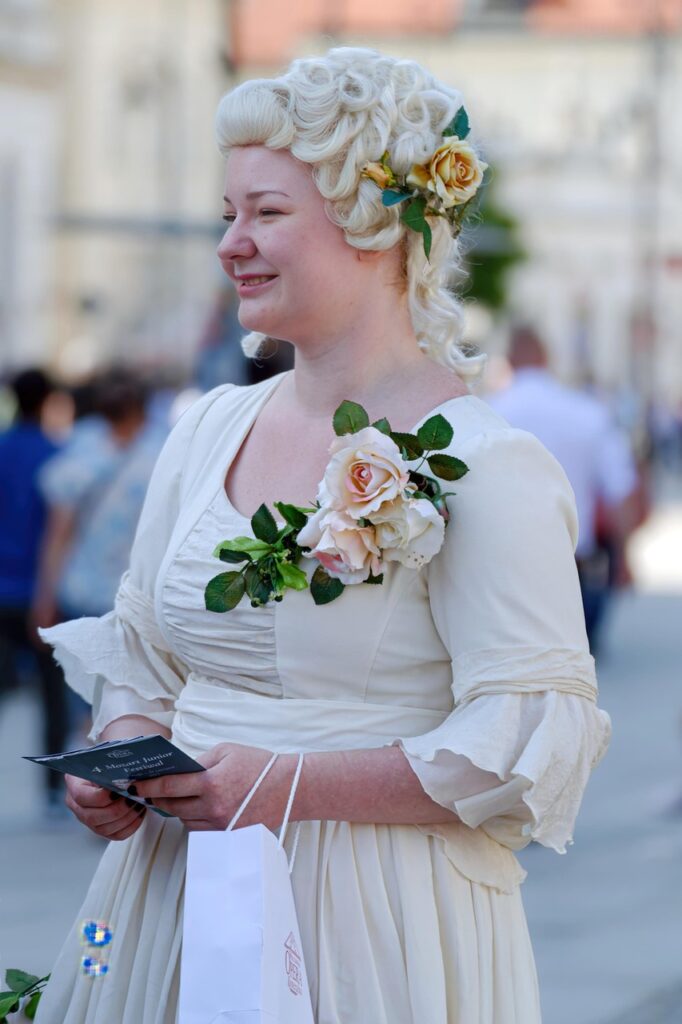 woman, costumes, vintage, nature, flower background, historic, beautiful flowers, tourism, marquez, duchess, flower wallpaper, flowers, street, people