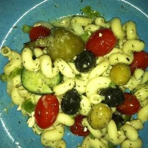 It's Greek To Me! Pasta Salad!
