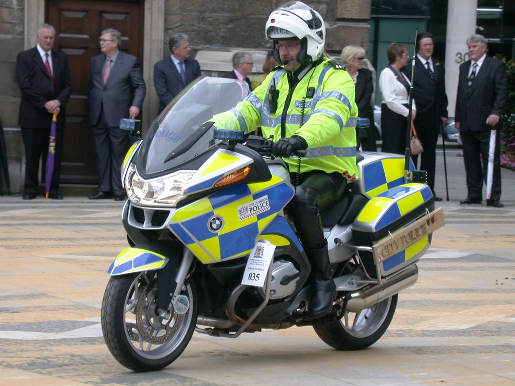Unveiling the “Winged Wheel”: A Deep Dive into Police Motorcycle History and Modern Traffic Realities for the Informed Rider
