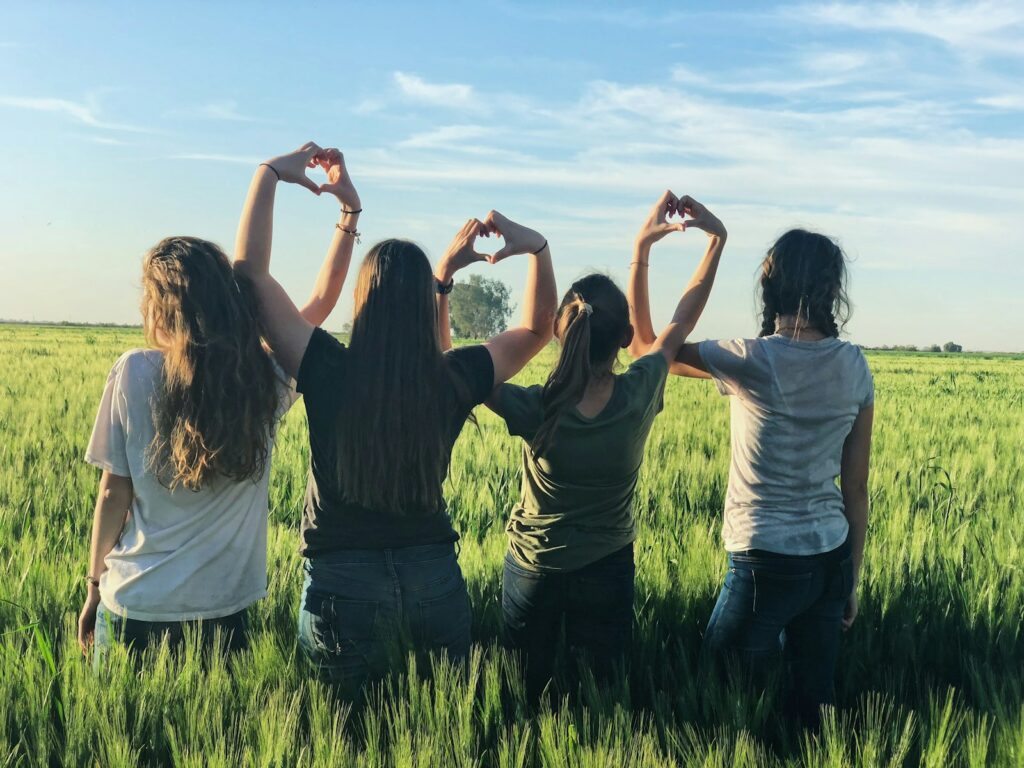 Is Your Friendship Hurting More Than Helping? 14 Unmistakable Signs You’re in a Toxic Friendship (and What to Do Next)